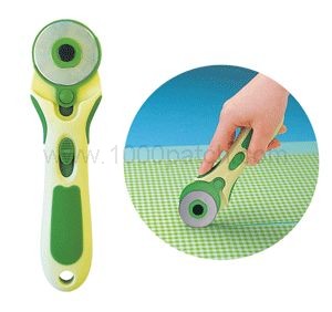 Cutter rotatif CLOVER 45 mm pour le patchwork