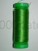 Bobine de fil AURIFIL VERT TIGE main et machine