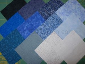 Lot de 12 coupons de tissu patchwork bleus  15 x15 cm