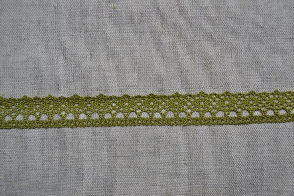 dentelle coton coloris olive au metre