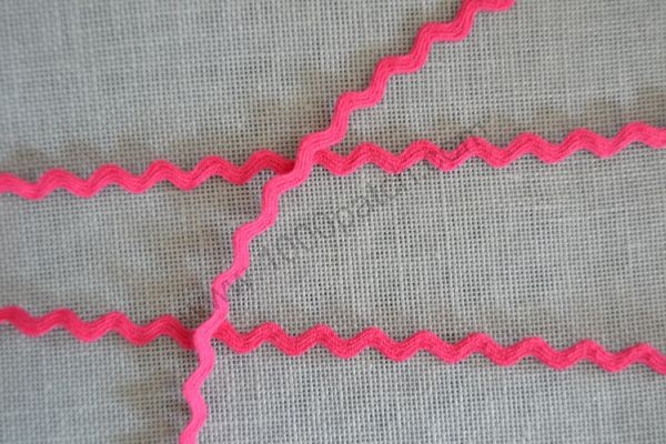 croquet serpentine fuschia 8mm