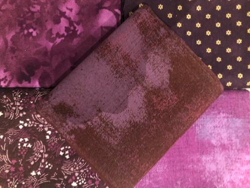 Tissu Patchwork - Lot de 5 coupons Violine et bordeaux - Promo