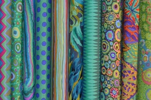 Lot de 10 coupons Patchwork Kaffe Fassett  verts - 24x55cm